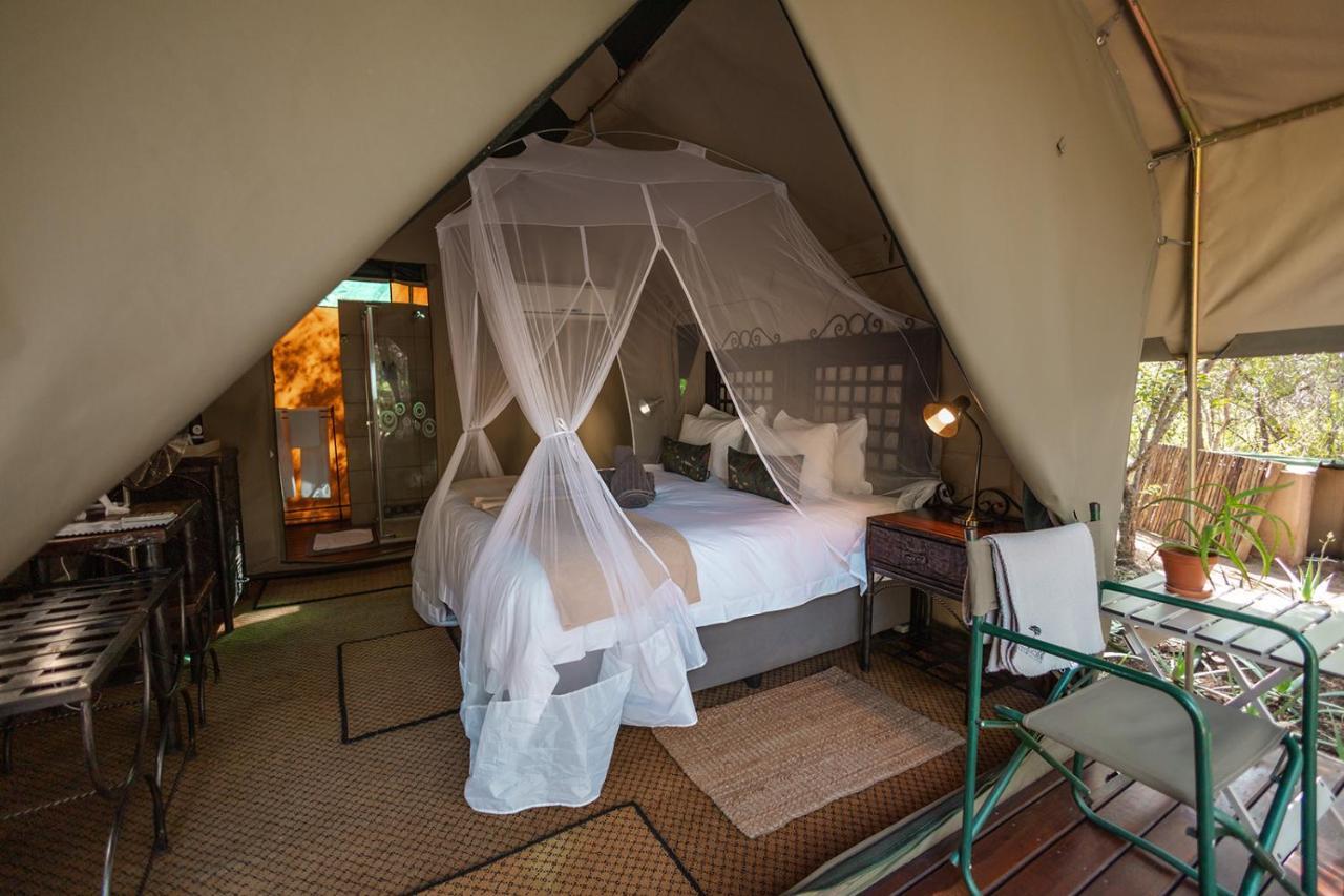 Umkumbe Bush Lodge - Luxury Tented Camp Sabi Sands viltreservat Exteriör bild