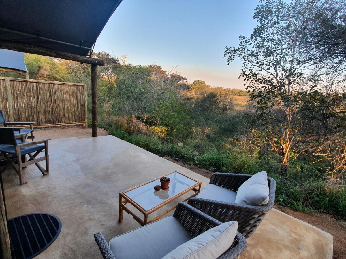Umkumbe Bush Lodge - Luxury Tented Camp Sabi Sands viltreservat Exteriör bild