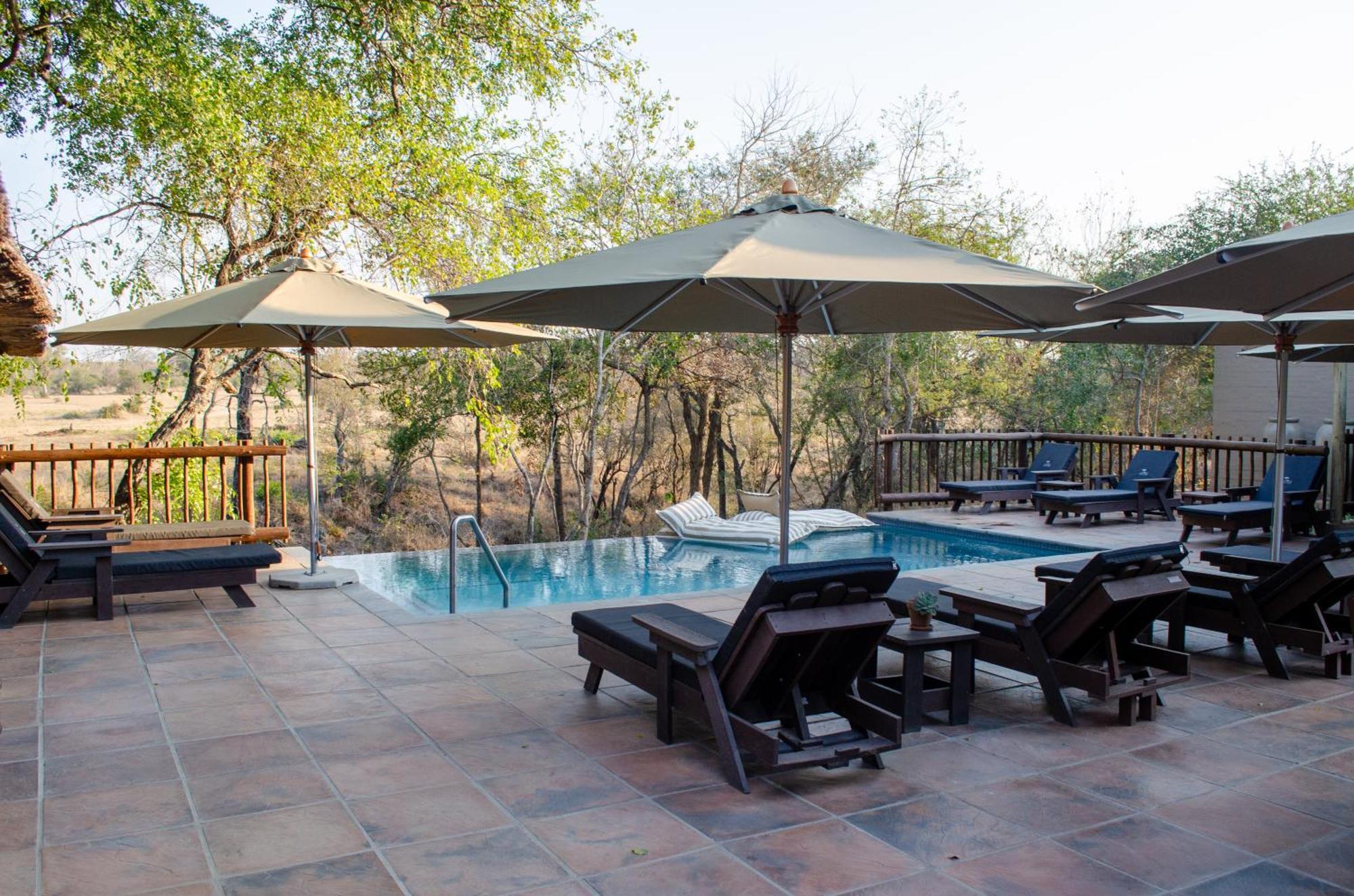 Umkumbe Bush Lodge - Luxury Tented Camp Sabi Sands viltreservat Exteriör bild